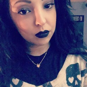 Meet your Posher, Melanie